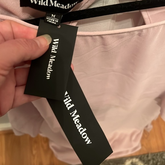 Med lavender dress. Great for wedding. Back can be tied/untied, you choose ❤️NWT - Picture 4 of 13